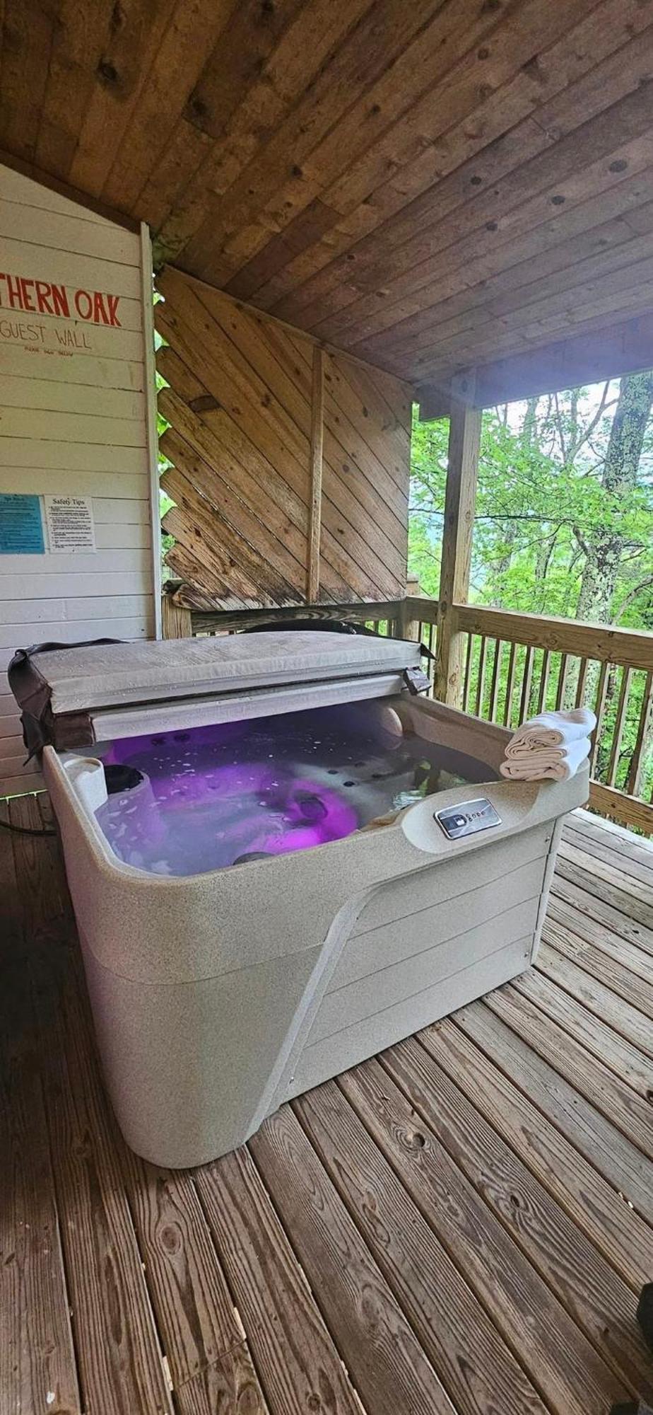 Southern Oak At Chalet Village - 5 Minutes From Gatlinburg And National Park Exterior photo