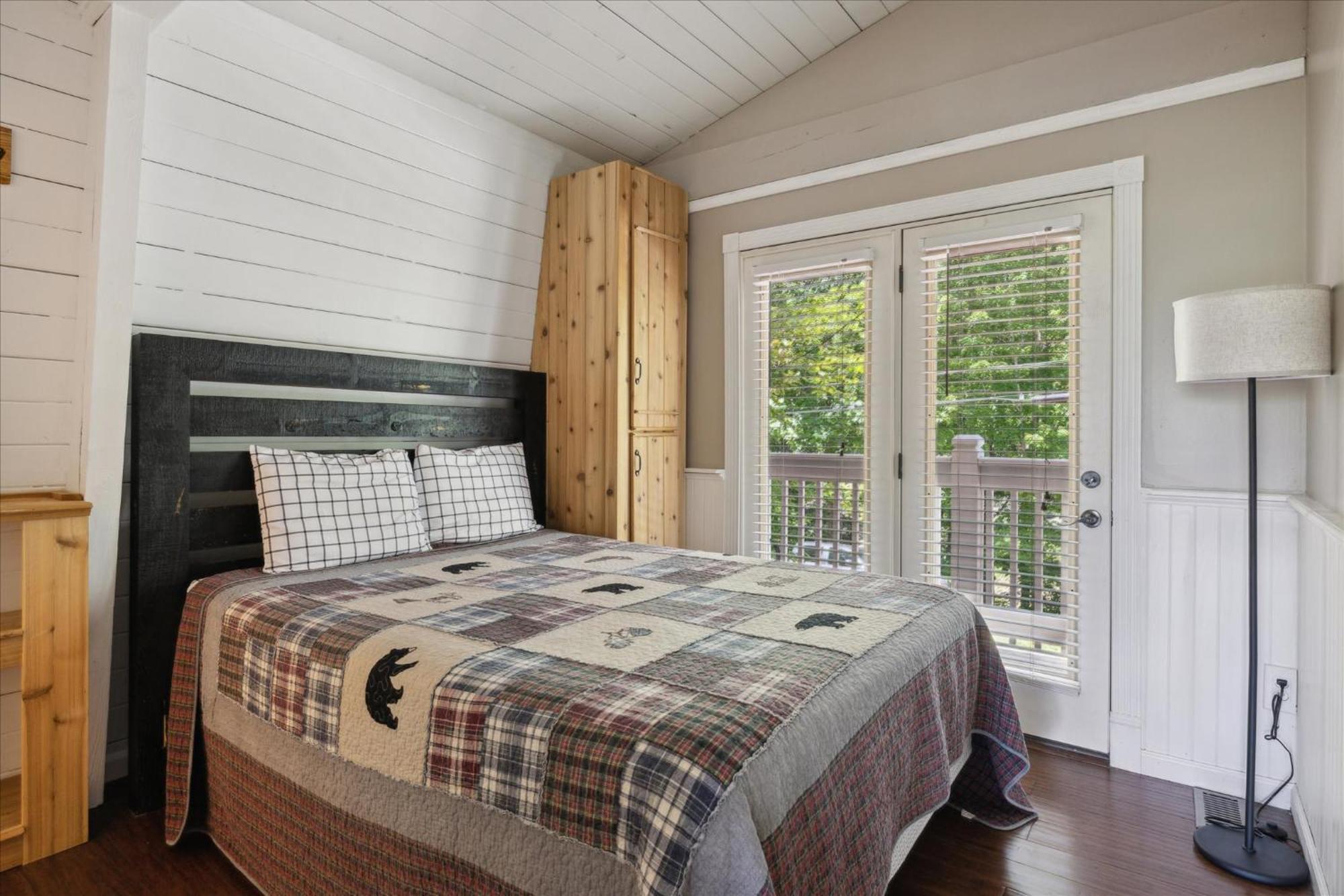 Southern Oak At Chalet Village - 5 Minutes From Gatlinburg And National Park Exterior photo